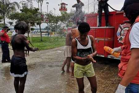 La Alcaldía Distrital de Buenaventura continúa con la asistencia humanitaria a habitantes de la calle durante la contención del COVID-19