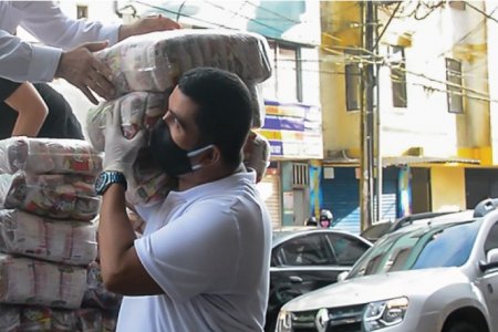 Concejales donan alimentos, gestionan equipos de salud, trasladan mercados a la zona rural, entregan remesas en barrios vulnerables y hacen llamado a la solidaridad en Buenaventura