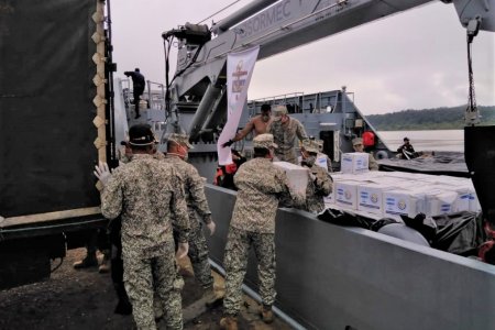 La Armada de Colombia llevó más de 140 toneladas de ayudas humanitarias al Litoral del San Juan, Docordó, Pizarro y Bajo Baudó en Chocó