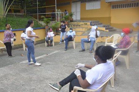 Los mercados que entregará la Alcaldía Distrital de Buenaventura se harán con participación de la comunidad