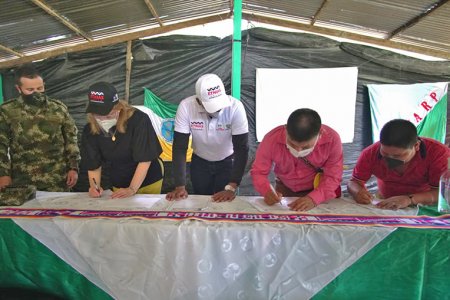 La Gobernadora del Valle ratificó inversión para las comunidades indígenas por más de $ 24 mil millones