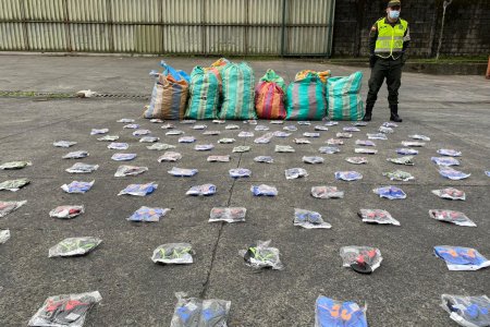 La POLFA aprehendió 2.923 pares de calzado por un valor comercial de más de 59 millones de pesos