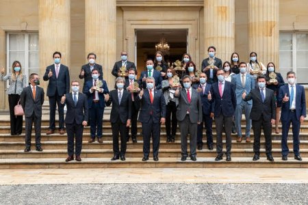 El Premio Nacional de Alta Gerencia entregó galardones a 12 entidades públicas del país