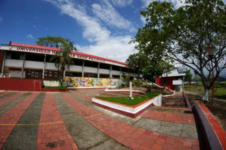 La Univalle mantendrá los beneficios de exención y descuentos en la matrícula para sus estudiantes de pregrado