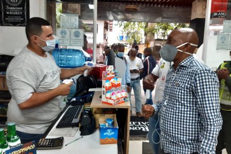 Realizan sensibilización a propietarios de bares y restaurantes sobre el acatamiento de las normas de bioseguridad para su apertura al público
