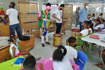 Se reactivó el Centro de Servicios Culturales con atención especial a menores de edad en la plaza de mercado José Hilario López de Pueblo Nuevo