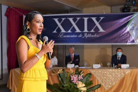 Se realizó la imposición de medallas a los méritos, Comercial, Industrial yo de Servicios y Cívico en el XXIX Encuentro de Afiliados de la Cámara de Comercio de Buenaventura