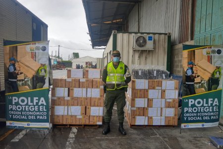 La POLFA realizó de forma cautelar la aprehensión de un contenedor con electrodomésticos