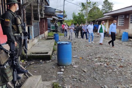 El alcalde Distrital (e), Mauricio Aguirre, destacó los resultados logrados por la Fuerza Pública en Buenaventura contra los grupos al margen de la ley