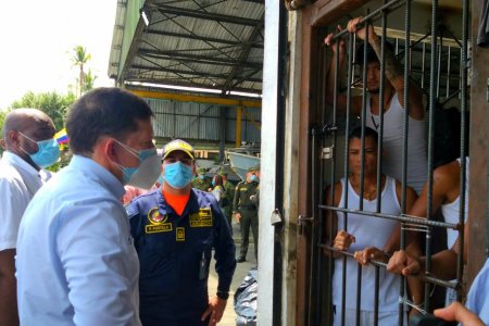 El Ministro de Justicia quedó muy preocupado con la situación carcelaria de Buenaventura