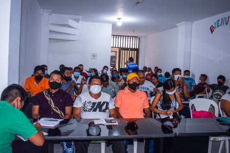 Indígenas de la ACIVA RP se mantienen en minga en Buenaventura