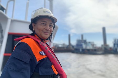 Mujeres de la Dirección General Marítima hacen historia en mares, ríos y puertos de Colombia