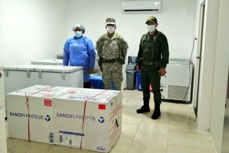 Llegaron 4.586 dosis de Sinovac a Buenaventura para seguir vacunando a los Adultos Mayores de 80 años contra la COVID-19