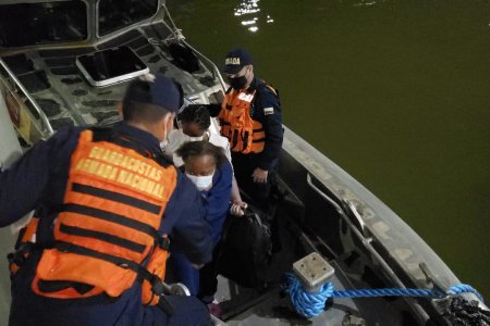 La Armada de Colombia atendió emergencias de habitantes en zona rural de Buenaventura