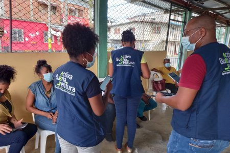 Líderes y lideresas participan de alfabetización con Marea Digital