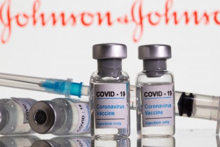 15 mil vacunas de Johnson & Johnson llegaron a Buenaventura para seguir la inmunización contra la COVID-19 para la población mayor de 18 años