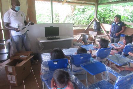 4 instituciones educativas del río San Juan recibieron dotación de la Unidad de Víctimas