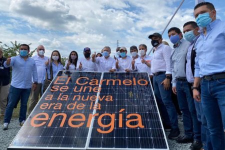 El presidente de la República, Iván Duque Márquez, visita Celsia Solar El Carmelo, la granja que suma energía limpia para la reactivación de Colombia
