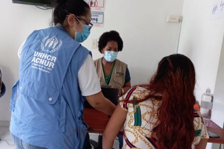 Alcaldía Distrital de Buenaventura facilita que migrantes venezolanos accedan al pre-registro del Estatuto Temporal de Protección a Migrantes