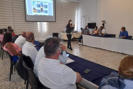 La Alcaldía Distrital trabaja con la aerolínea Satena en impulsar procesos para la reactivación económica en Buenaventura