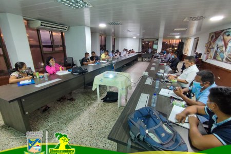 La Alcaldía Distrital continúa realizando acuerdos con las comunidades indígenas en Buenaventura