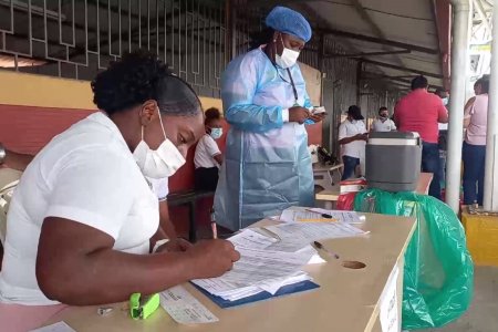 Buscan prevenir enfermedades en las instituciones educativas de Buenaventura