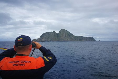 La DIMAR actualiza cartografía náutica de la Isla Malpelo, en el pacífico colombiano