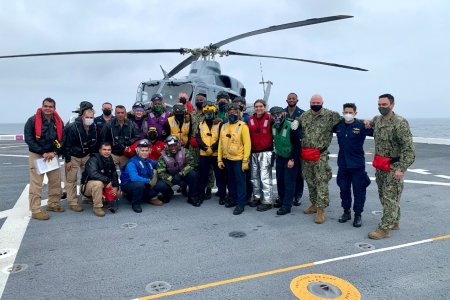 La Carta Flota Naval de los EE.UU. y la Armada de Colombia estrechan lazos de cooperación