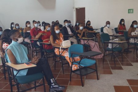 Con importantes logros culminó diplomado en Gestión de Servicios Turísticos