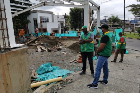 La Administración Distrital de Buenaventura realizó control del espacio público a bodega en el barrio Mayolo