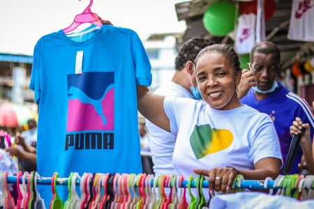 La reactivación económica y la seguridad en el barrio Juan XXIII de Buenaventura son los compromisos del Gobierno distrital