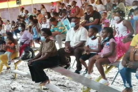 Mas de 200 niños de Buenaventura asistieron al circo totalmente gratis por invitación de la Gestora Social