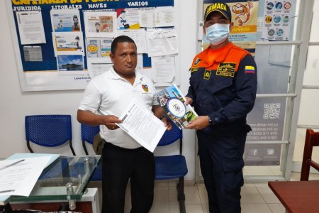 La Dimar continúa acompañando los procesos de formalización del transporte marítimo en Guapi, Cauca