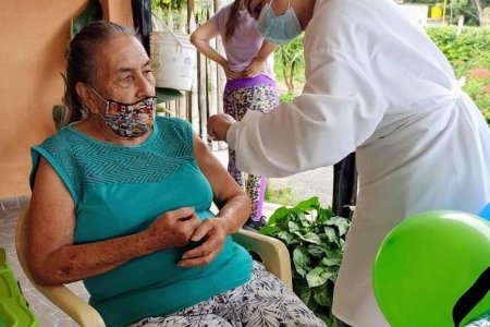 Llamado en el Valle del Cauca a mayores de 50 años para que accedan a dosis de refuerzo contra el COVID-19