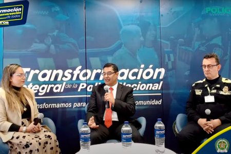 La Policía Nacional realiza el foro sobre los estímulos e incentivos al desempe&ntilde;o y trayectoria del docente policial
