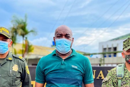 El Alcalde Distrital de Buenaventura y Fuerza Pública buscan devolverle la tranquilidad a la comunidad luego del hecho registrado en el Malecón Bahía de la Cruz