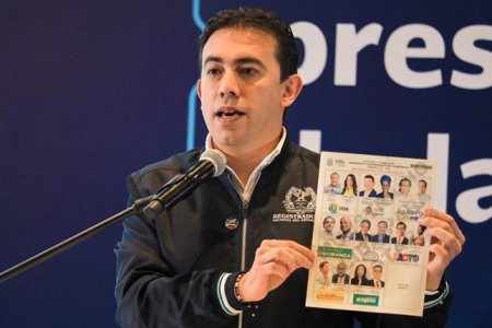 La Registraduría Nacional consulta al Consejo Nacional Electoral respecto a los nombres de los candidatos presidenciales que aparecerán en la tarjeta electoral