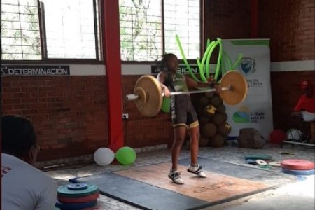 Levantamiento de Pesas sigue dándole triunfos a Buenaventura