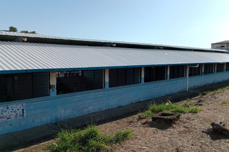 Avanzan mejoramientos de infraestructura en algunas instituciones educativas de Buenaventura