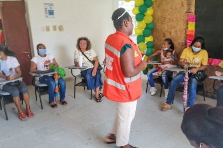 Familias desplazas de Palestina, río San Juan, se beneficiaron con oferta institucional