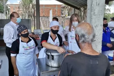 Más de 10 mil vallecaucanos vulnerables ya cuentan con comida en los 52 comedores &lsquo;Valle Invencible&rsquo;