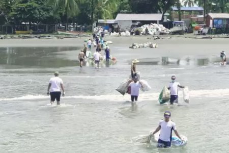11 toneladas de residuos salieron de las playas de Buenaventura y se convertirán en material reciclado