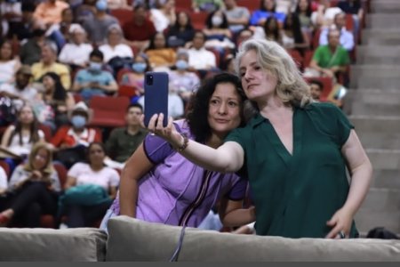 “Sí hay autoras clásicas en Colombia”, asegura la ganadora del Premio Alfaguara de Novela, Pilar Quintana
