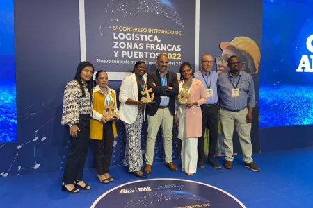 Tres colaboradoras de la SPB fueron reconocidas por la ANDI con el Premio Mujer Sobresaliente del Sector Portuario y Marítimo