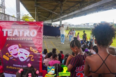 Con asistencia de 300 menores se realizó el Festival de Teatro en el Distrito de Buenaventura