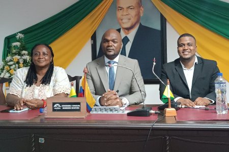 Nilson García, tomó posesión como presidente de la Mesa Directiva del Concejo Distrital de Buenaventura
