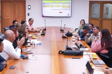 Emiten condiciones para contratar por prestación de servicios en entidades públicas