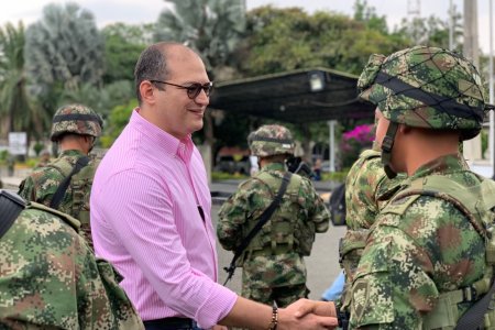 El Valle amanece con cinco nuevos pelotones del Ejército que reforzarán la seguridad y las acciones contra organizaciones armadas