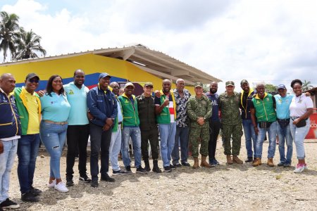 La Armada de Colombia impulsó campa&ntilde;a para apoyar en el renacer del Bajo Calima en Buenaventura