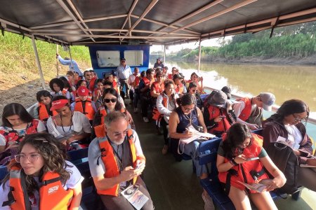Barco escuela de la CVC recibió a estudiantes de la Universidad de Columbia